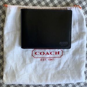 Coach Wallet authentic